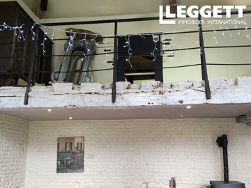 ahr0chm6ly9jzg4uagvzdglhlmltbw8vaw1hz2uvvevom