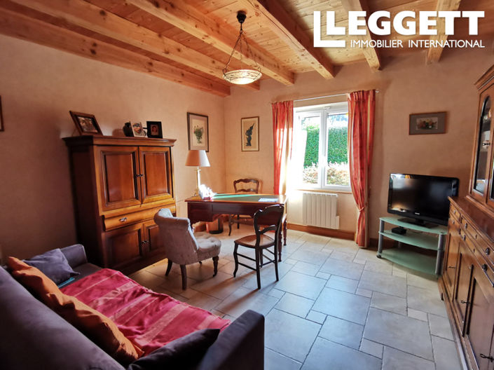 Image No.4-5 Bed House for sale