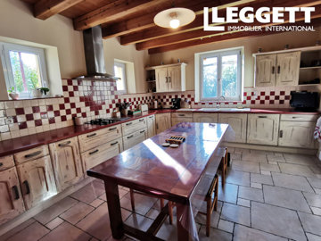 ahr0chm6ly9jzg4uagvzdglhlmltbw8vaw1hz2uvvevom