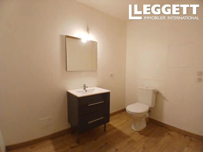 Image No.10-4 Bed House for sale