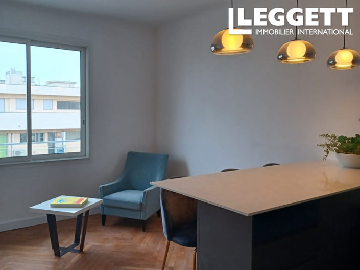Image No.3-Appartement de 2 chambres à vendre à Cannes