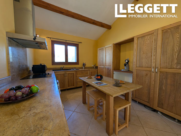 Image No.7-3 Bed House for sale