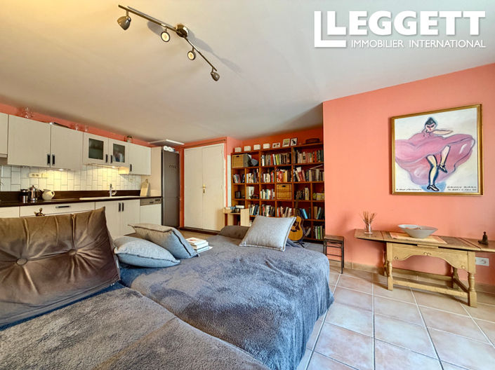 Image No.3-Maison de 4 chambres à vendre à Estoher