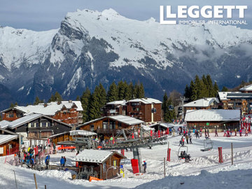 ahr0chm6ly9jzg4uagvzdglhlmltbw8vaw1hz2uvvevom