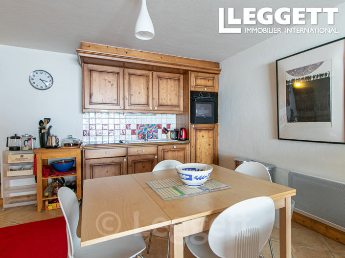 Image No.5-2 Bed Apartment for sale