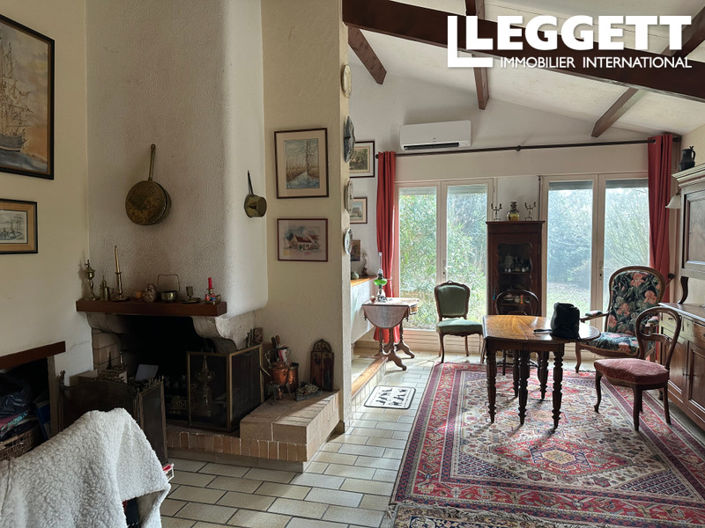 Image No.2-3 Bed House for sale