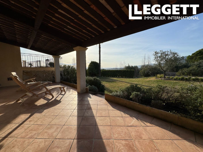 Image No.10-5 Bed House for sale