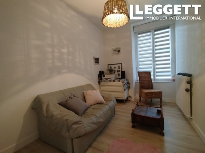 Image No.7-3 Bed House for sale