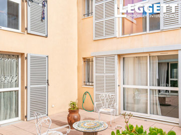 ahr0chm6ly9jzg4uagvzdglhlmltbw8vaw1hz2uvvevom