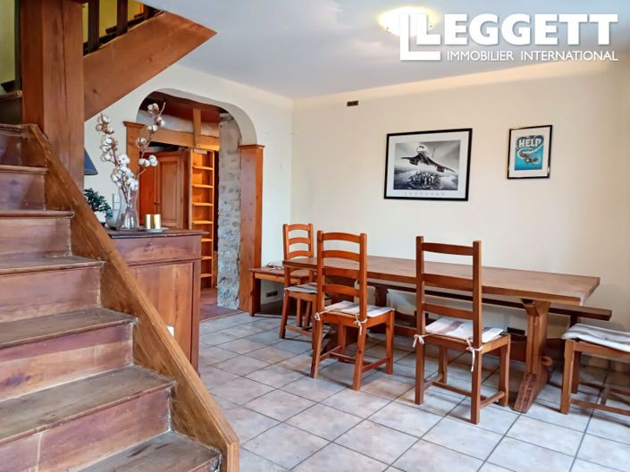 Image No.4-2 Bed House for sale