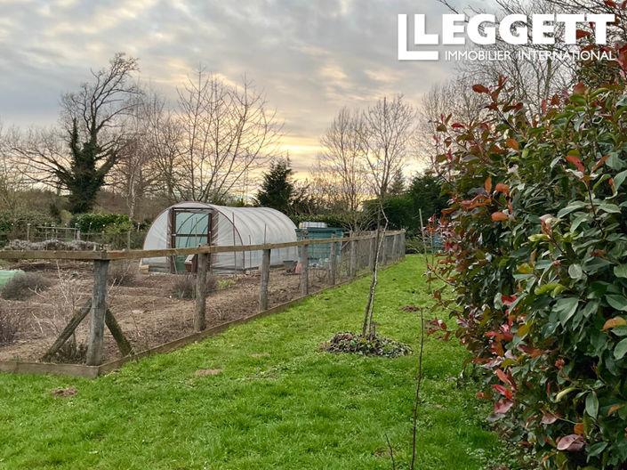 Image No.9-2 Bed House for sale