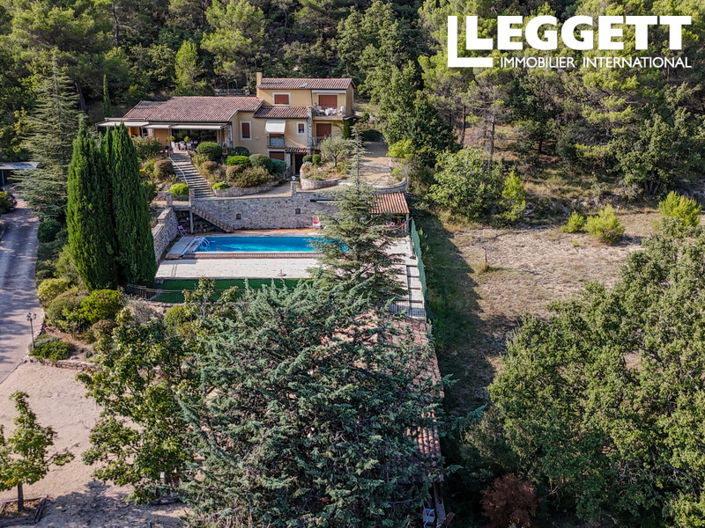 Image No.10-Maison de 6 chambres à vendre à Vauvenargues