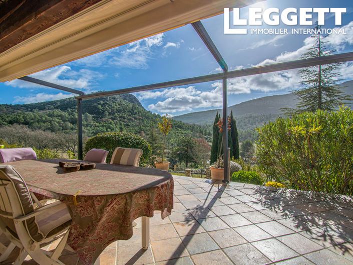 Image No.10-6 Bed House for sale