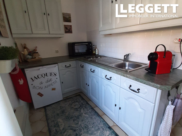 Image No.4-2 Bed House for sale