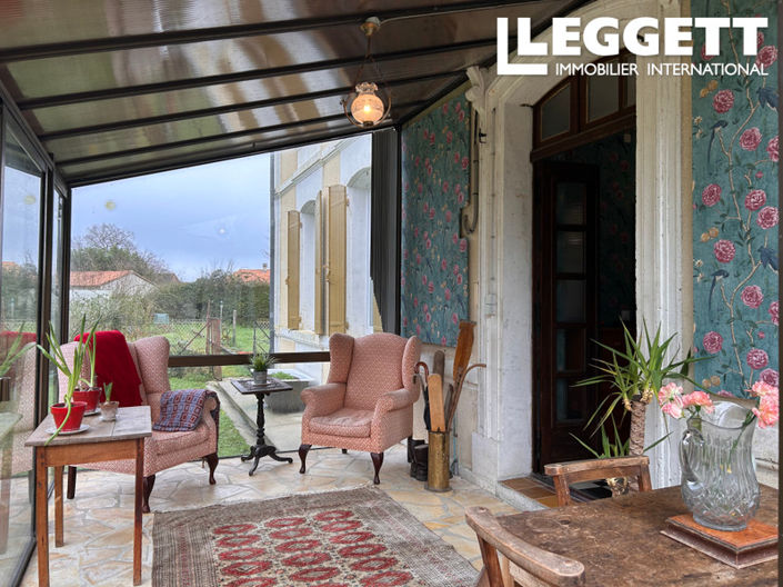 Image No.6-4 Bed House for sale