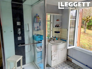 ahr0chm6ly9jzg4uagvzdglhlmltbw8vaw1hz2uvvevom