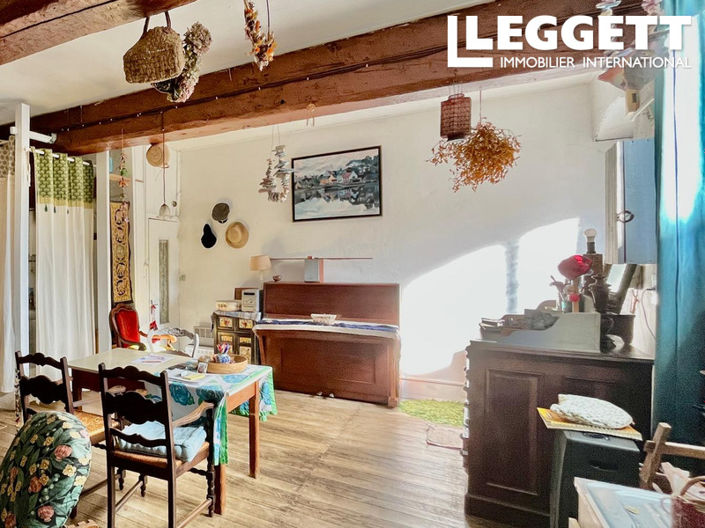 Image No.3-1 Bed House for sale