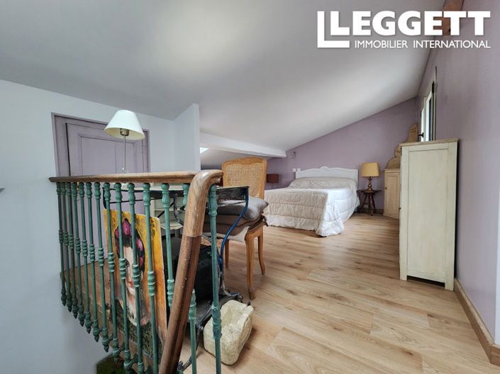 Image No.7-2 Bed House for sale