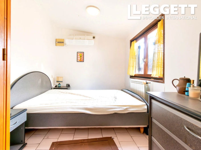 Image No.5-Terre de 2 chambres à vendre à La Palme