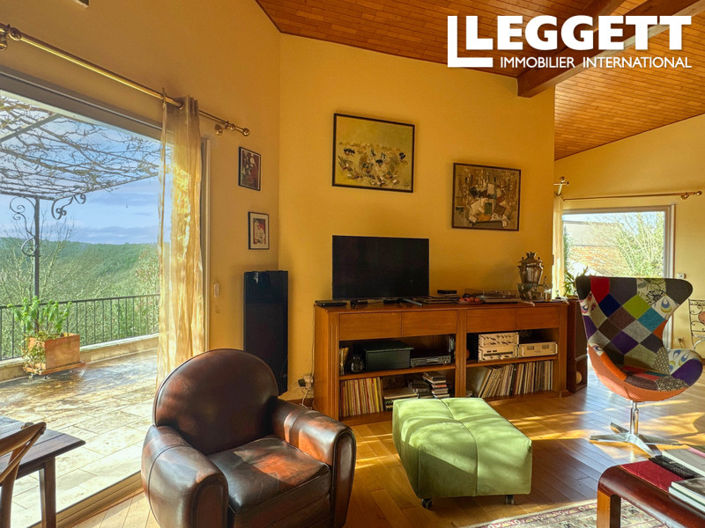 Image No.3-4 Bed House for sale