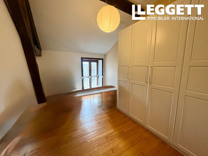 Image No.7-4 Bed House for sale