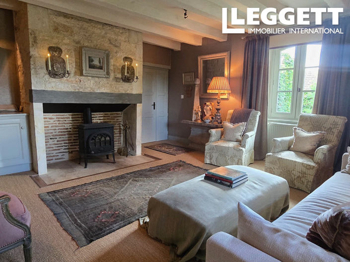 Image No.8-3 Bed House for sale