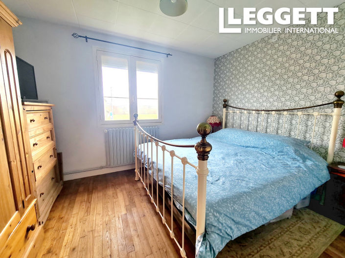 Image No.5-3 Bed House for sale