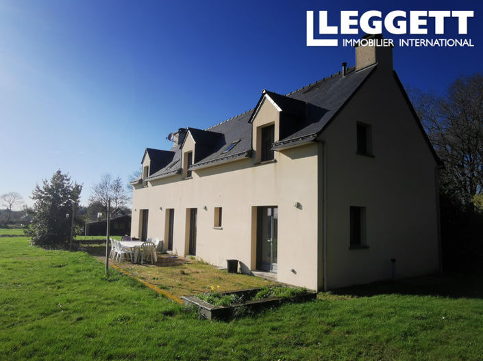 Image No.6-5 Bed House for sale