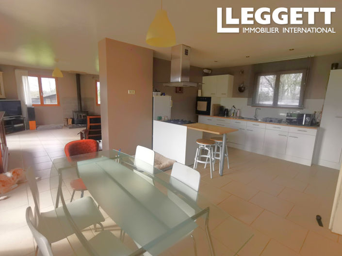 Image No.6-5 Bed House for sale