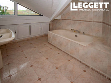 ahr0chm6ly9jzg4uagvzdglhlmltbw8vaw1hz2uvvevom