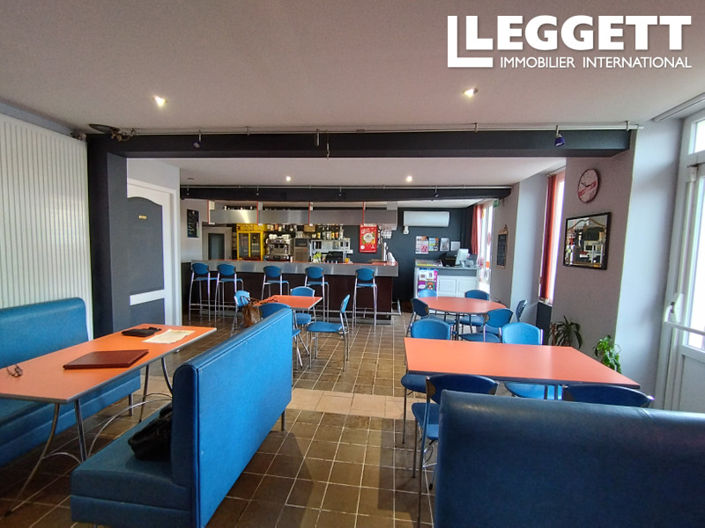 Image No.2-8 Bed Commercial for sale