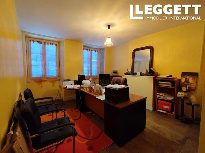 Image No.9-8 Bed Commercial for sale