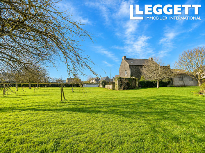 Image No.10-6 Bed House for sale