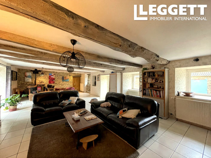 Image No.3-6 Bed House for sale