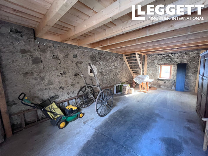 Image No.5-Bar for sale