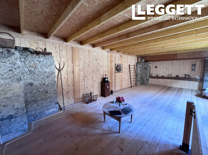 Image No.8-Bar for sale