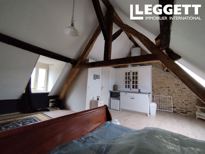 Image No.7-5 Bed House for sale