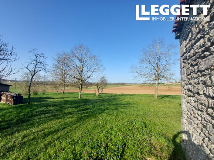 Image No.4-Maison de 5 chambres à vendre à Villebois-Lavalette