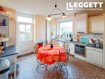 ahr0chm6ly9jzg4uagvzdglhlmltbw8vaw1hz2uvvevom