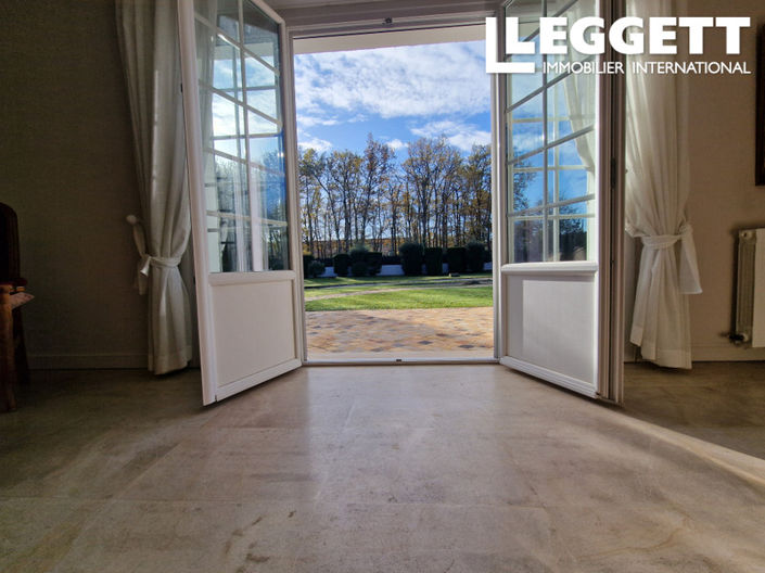 Image No.5-4 Bed House for sale