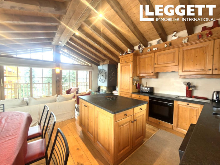 Image No.6-4 Bed House for sale