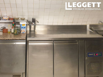 ahr0chm6ly9jzg4uagvzdglhlmltbw8vaw1hz2uvvevom