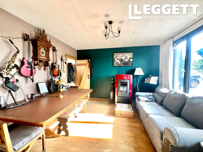 Image No.5-4 Bed House for sale