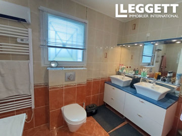 ahr0chm6ly9jzg4uagvzdglhlmltbw8vaw1hz2uvvevom