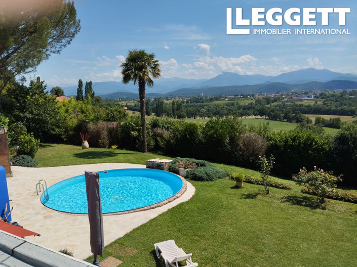 Image No.2-4 Bed House for sale