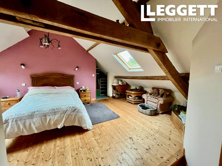 Image No.6-3 Bed House for sale