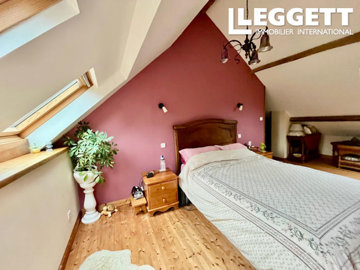 ahr0chm6ly9jzg4uagvzdglhlmltbw8vaw1hz2uvvevom