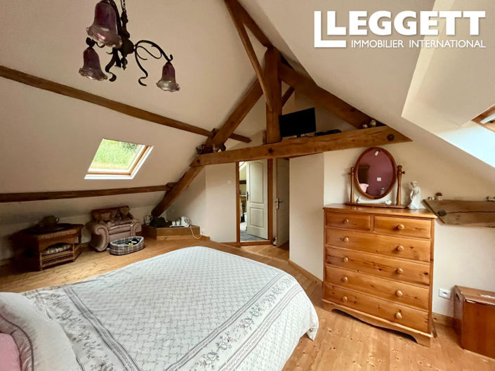 Image No.7-3 Bed House for sale