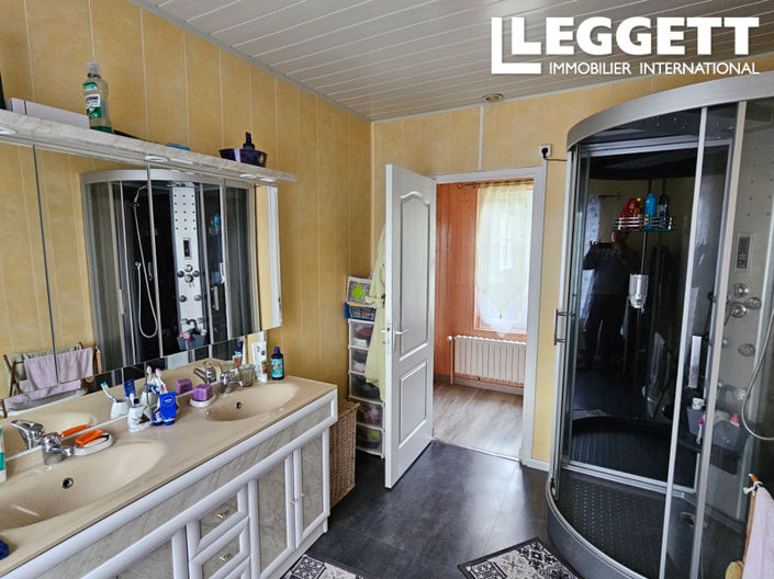 Image No.7-3 Bed House for sale