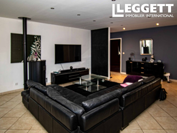 Image No.5-4 Bed House for sale